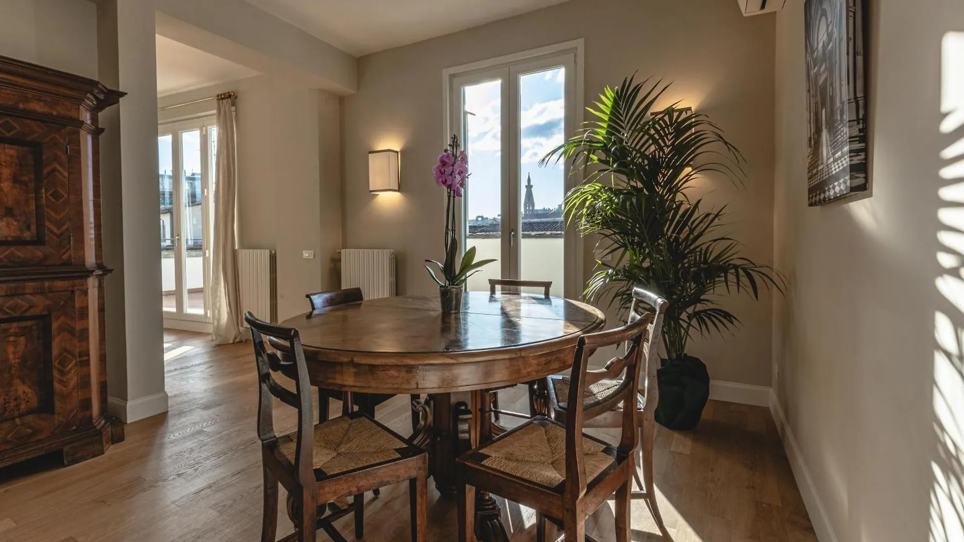 Arco Apartment Via Dell'Oriuolo 1 Managed By Antica Torre Di Via Tornabuoni Florence